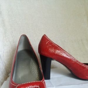 Red Woman Shoe